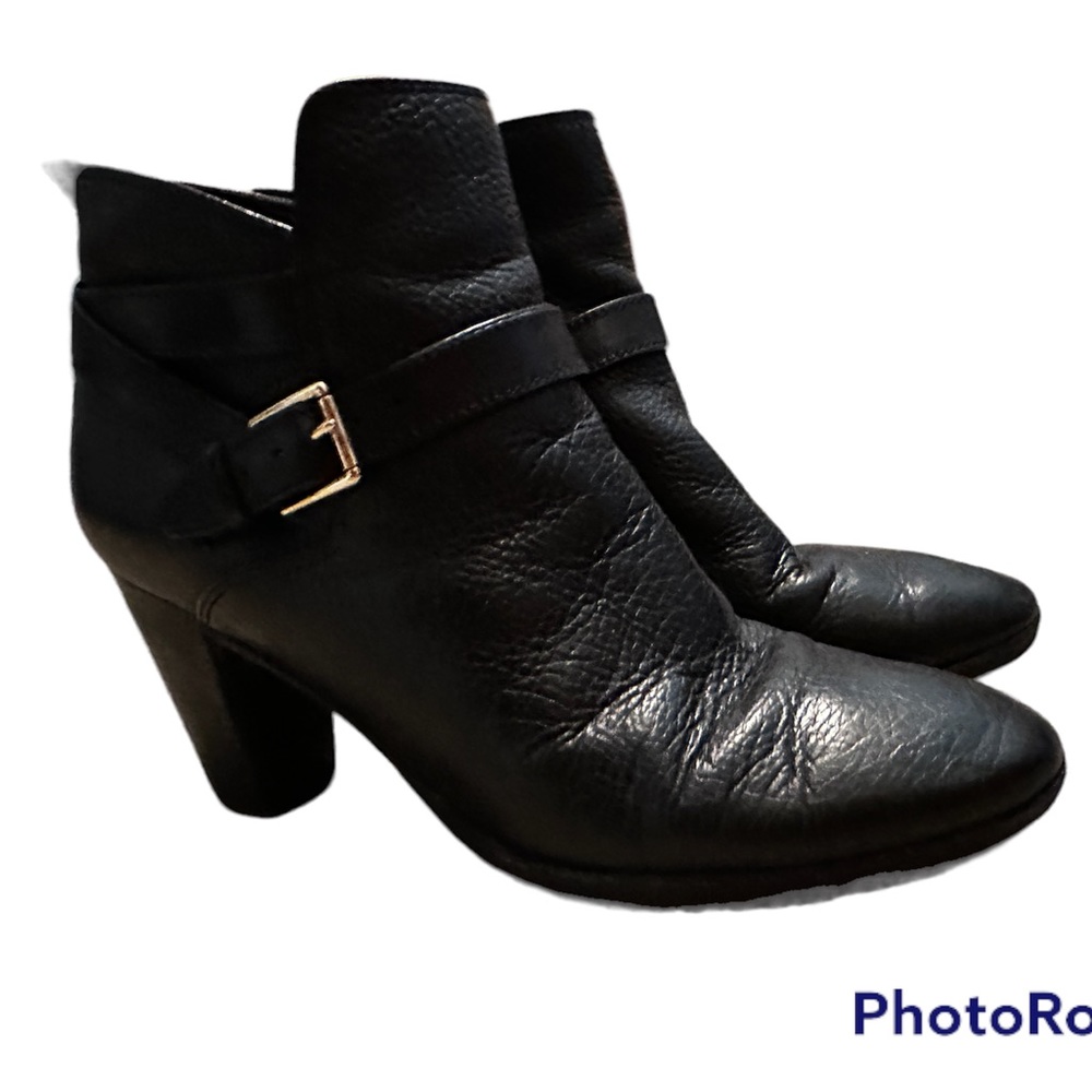GUC Cole Haan Belted Black Booties 38